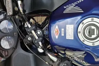Honda NT 650V, 0.6, 41 kW, bensiin, manuaal, tagavedu