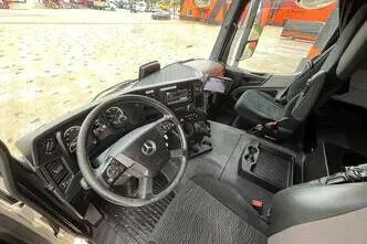 Mercedes-Benz Antos 2545 6x2*4, 330 kW, diesel, automatic