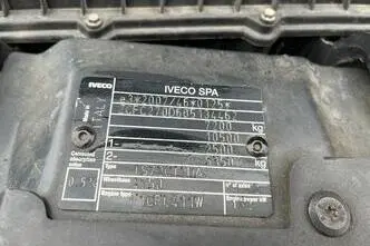 Iveco First 4x2, 132 kW, diesel, automatic