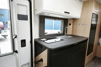Sunlight A68, 2.2, 103 kW, дизель, механическая, передний привод