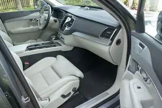 Volvo XC90, 2.0, 173 kW, дизель, автомат, полный привод