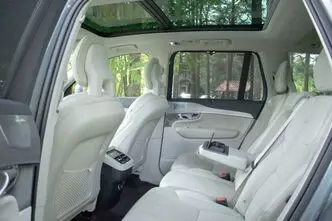 Volvo XC90, 2.0, 173 kW, дизель, автомат, полный привод