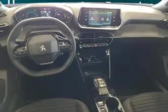 Peugeot 2008, elekter, automaat, esivedu