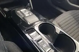 Peugeot 2008, elekter, automaat, esivedu