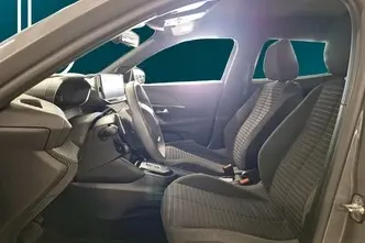Peugeot 2008, 1.2, 96 kW, bensiin, automaat, esivedu