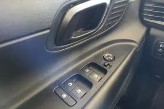 Hyundai i20, 1.0, 73 kW, hübriid, automaat, esivedu