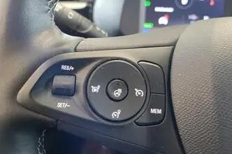 Opel Corsa, elekter, automaat, esivedu