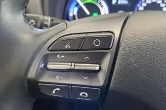 Hyundai Kona, 1.6, 77 kW, hybrid, automatic, front-wheel drive