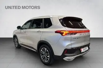 Maxus Euniq 6, 65 kW, electric, automatic, front-wheel drive