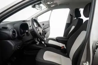Hyundai i10, 1.0, 49 kW, petrol, manual, front-wheel drive