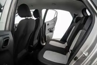 Hyundai i10, 1.0, 49 kW, petrol, manual, front-wheel drive
