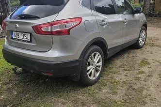 Nissan Qashqai, 1.2, 85 kW, petrol, manual, front-wheel drive