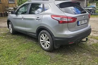 Nissan Qashqai, 1.2, 85 kW, petrol, manual, front-wheel drive