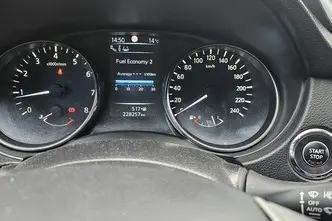 Nissan Qashqai, 1.2, 85 kW, petrol, manual, front-wheel drive