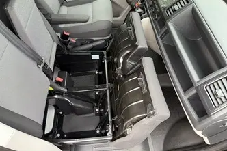 Volkswagen T6 Transporter, 2.0, 110 kW, diesel, manual, front-wheel drive
