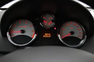 Peugeot 207, 1.6, 88 kW, petrol, manual, front-wheel drive