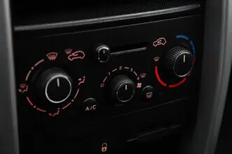 Peugeot 207, 1.6, 88 kW, petrol, manual, front-wheel drive