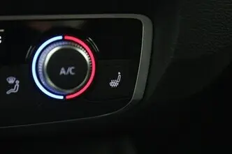 Audi Q3, 2.0, 110 kW, diisel, automaat, esivedu