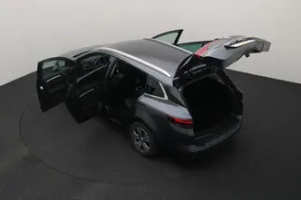 Renault Megane, 1.6, 67 kW, подключаемый гибрид, автомат, передний привод