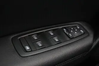 Renault Megane, 1.6, 67 kW, подключаемый гибрид, автомат, передний привод