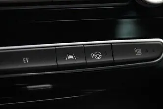 Renault Megane, 1.6, 67 kW, подключаемый гибрид, автомат, передний привод