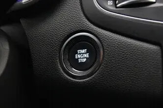 Renault Megane, 1.6, 67 kW, подключаемый гибрид, автомат, передний привод