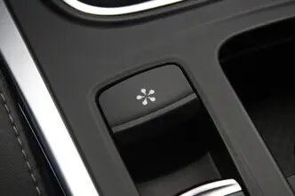 Renault Megane, 1.6, 67 kW, подключаемый гибрид, автомат, передний привод