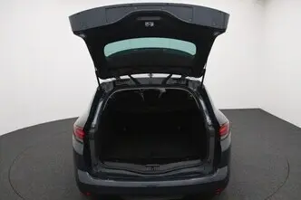 Renault Megane, 1.6, 67 kW, подключаемый гибрид, автомат, передний привод