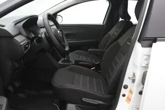 Dacia Sandero, 1.0, 67 kW, бензин, механическая, передний привод
