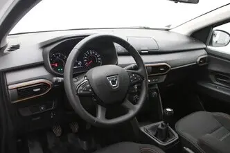Dacia Sandero, 1.0, 67 kW, бензин, механическая, передний привод