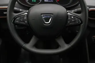 Dacia Sandero, 1.0, 67 kW, бензин, механическая, передний привод