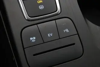 Ford Kuga, 2.5, 112 kW, pistikhübriid, automaat, esivedu