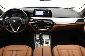 BMW 520, 2.0, 140 kW, hybrid, automatic, rear-wheel drive