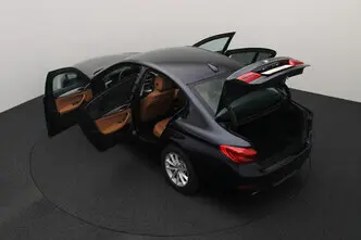 BMW 520, 2.0, 140 kW, hybrid, automatic, rear-wheel drive