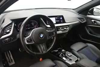BMW 118, 1.5, 103 kW, bensiin, automaat, esivedu