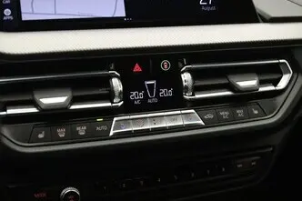 BMW 118, 1.5, 103 kW, bensiin, automaat, esivedu