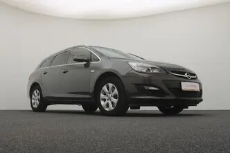 Opel Astra, 1.6, 100 kW, дизель, механическая, передний привод