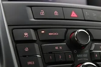 Opel Astra, 1.6, 100 kW, дизель, механическая, передний привод