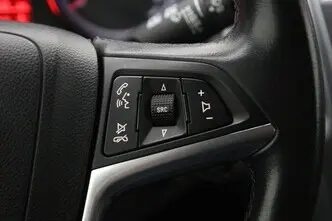 Opel Astra, 1.6, 100 kW, дизель, механическая, передний привод