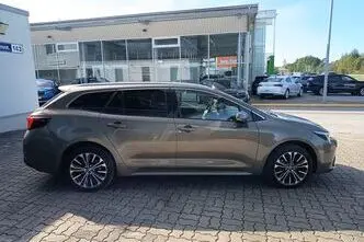 Toyota Corolla, 1.8, 121 kW, pistikhübriid, automaat, esivedu