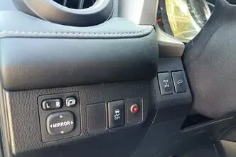 Toyota RAV4, 2.0, 110 kW, bensiin, automaat, nelikvedu