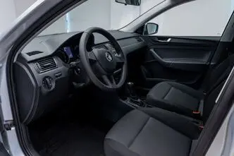Škoda Rapid, 1.0, 70 kW, bensiin, automaat, esivedu