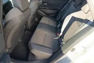 Toyota Corolla, 1.8, 121 kW, pistikhübriid, automaat, esivedu