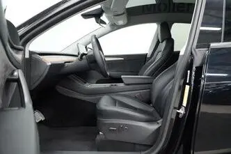 Tesla Model Y, 155 kW, elekter, automaat, nelikvedu