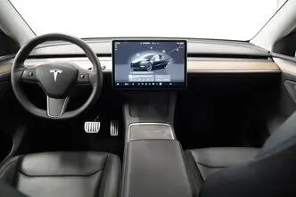 Tesla Model Y, 155 kW, elekter, automaat, nelikvedu