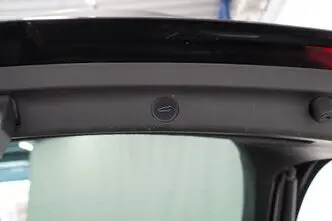 Tesla Model Y, 155 kW, elekter, automaat, nelikvedu