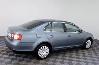 Volkswagen Jetta, 2.0, 103 kW, diesel, manual, front-wheel drive
