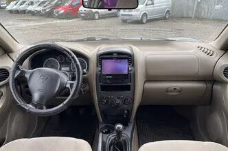 Hyundai Santa Fe, 2.4, 107 kW, bensiin, manuaal, nelikvedu