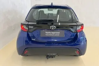 Toyota Yaris, 1.5, 92 kW, бензин, механическая, передний привод