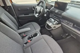 Hyundai Inster, 28.2 kW, electric, automatic, front-wheel drive